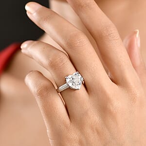D'Joy Moissanite 6.40 ctw Heart Ring in Rhodium Over Sterling Silver (Size 6.0)