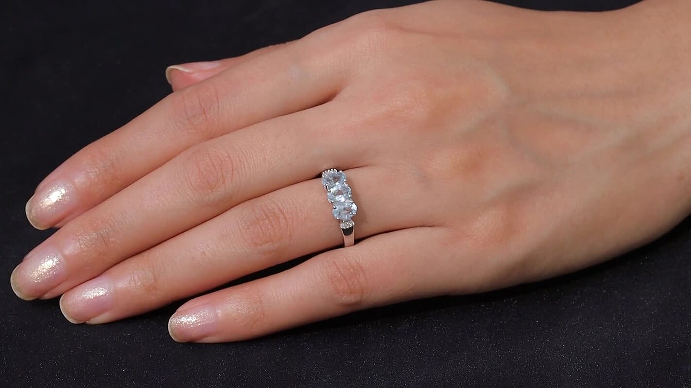 D'Joy Premium Mangoro Santo Aquamarine, Diamond Ring in Rhodium Over Sterling Silver (Size 7.0) 1.30 ctw