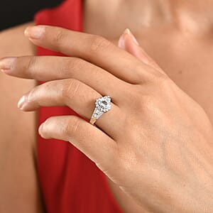 D'Joy Premium Mangoro Santo Aquamarine and Moissanite 1.30 ctw Ring in Rhodium Over Sterling Silver (Size 7.0)