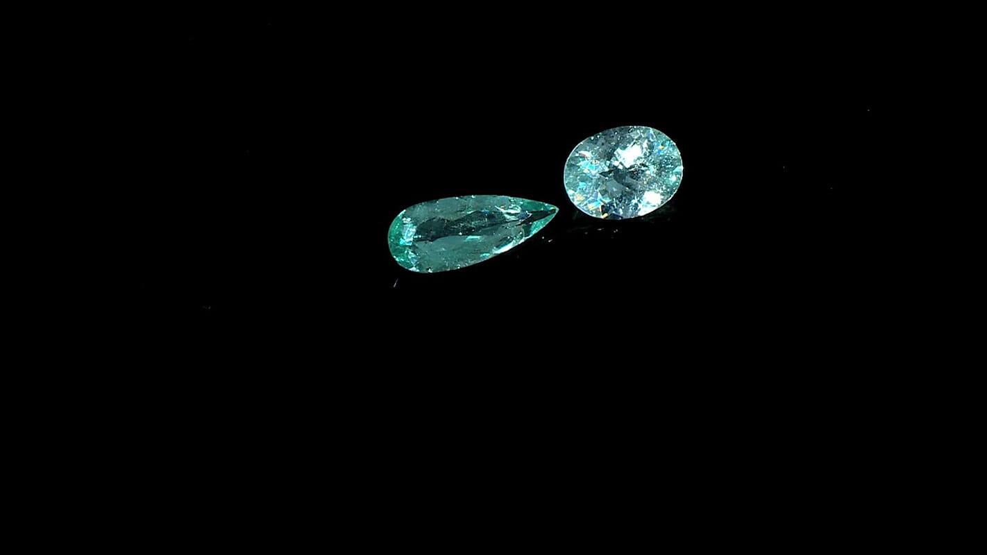 Certified & Appraised AAAA Paraiba Tourmaline (Pear Free Size) With Free Paraiba Book 1.00 ctw