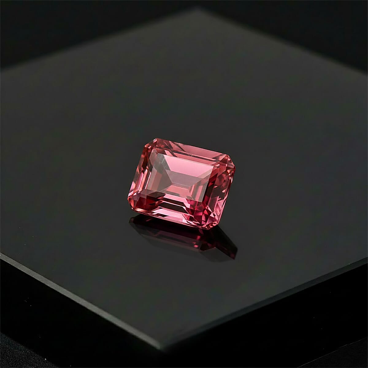 Certified & Appraised AAAA Ouro Fino Rubellite (Oct Free Size) 3.00 ctw image number 1