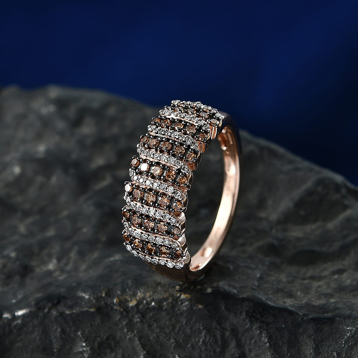 Luxuriant Lab Grown Red Diamond IR and Lab Grown Diamond SI 0.50 ctw Band Ring in 18K Vermeil Rose Gold Over Sterling Silver (Size 8.0) image number 1