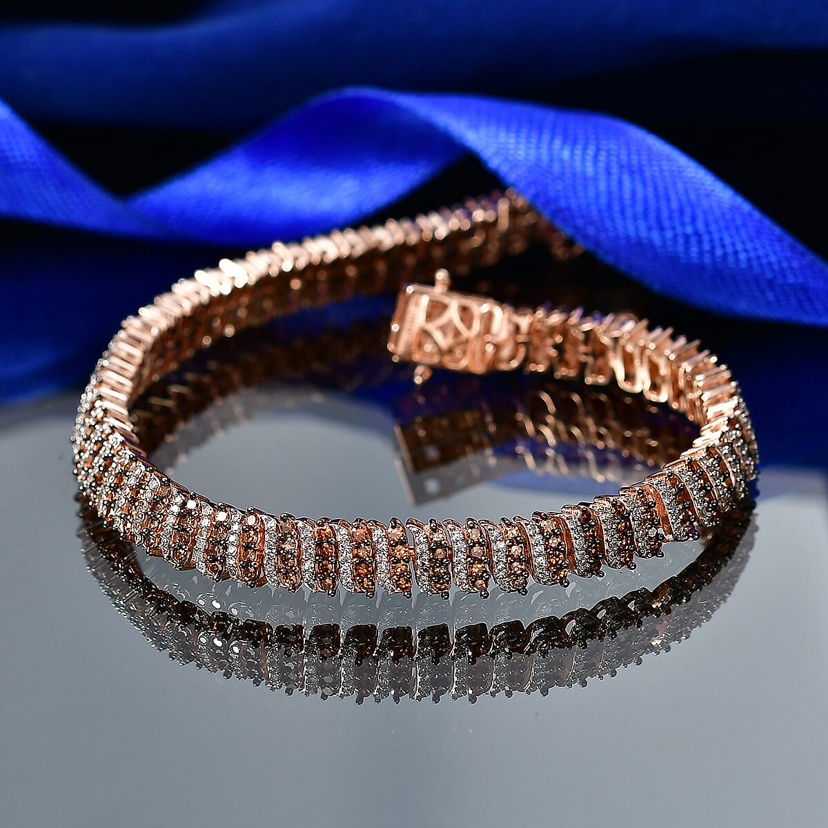 Luxuriant Lab Grown Red Diamond and Lab Grown Diamond SI 3.20 ctw Bracelet in 18K Vermeil Rose Gold Over Sterling Silver (7.25 In) image number 1