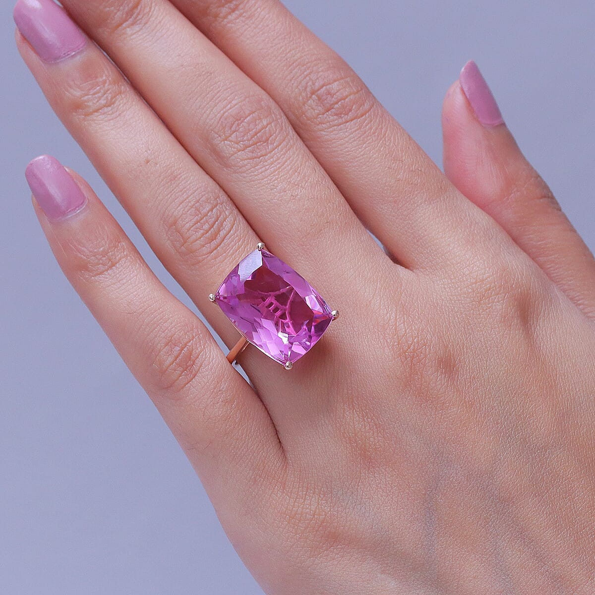 EverTrue African Lilac Quartz (Triplet) 20.30 ctw Solitaire Ring in 18K Rose Gold Plated (Size 11.0) (Ships in 5-7 Days) image number 2