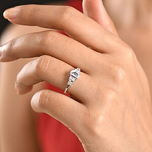 D'Joy Premium Mangoro Aquamarine and Moissanite 1.00 ctw The Blue Signature Ring in Rhodium Over Sterling Silver (Size 8.0) (Del. In 8-10 Days)