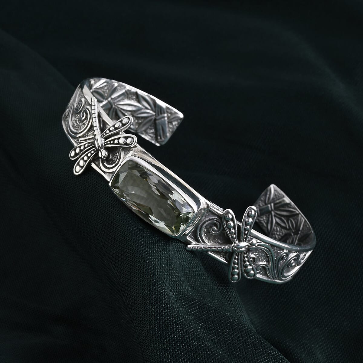 D'Joy Bali Legacy Montezuma Prasiolite 9.50 ctw Bangle Bracelet in Sterling Silver (7.25 In) image number 1