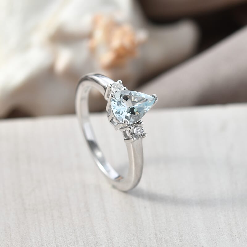 Premium Mangoro Aquamarine and Luxuriant Lab Grown Diamond G-H SI 1.10 ctw The Regal Pear Ring in Rhodium Over Sterling Silver (Size 10.0)