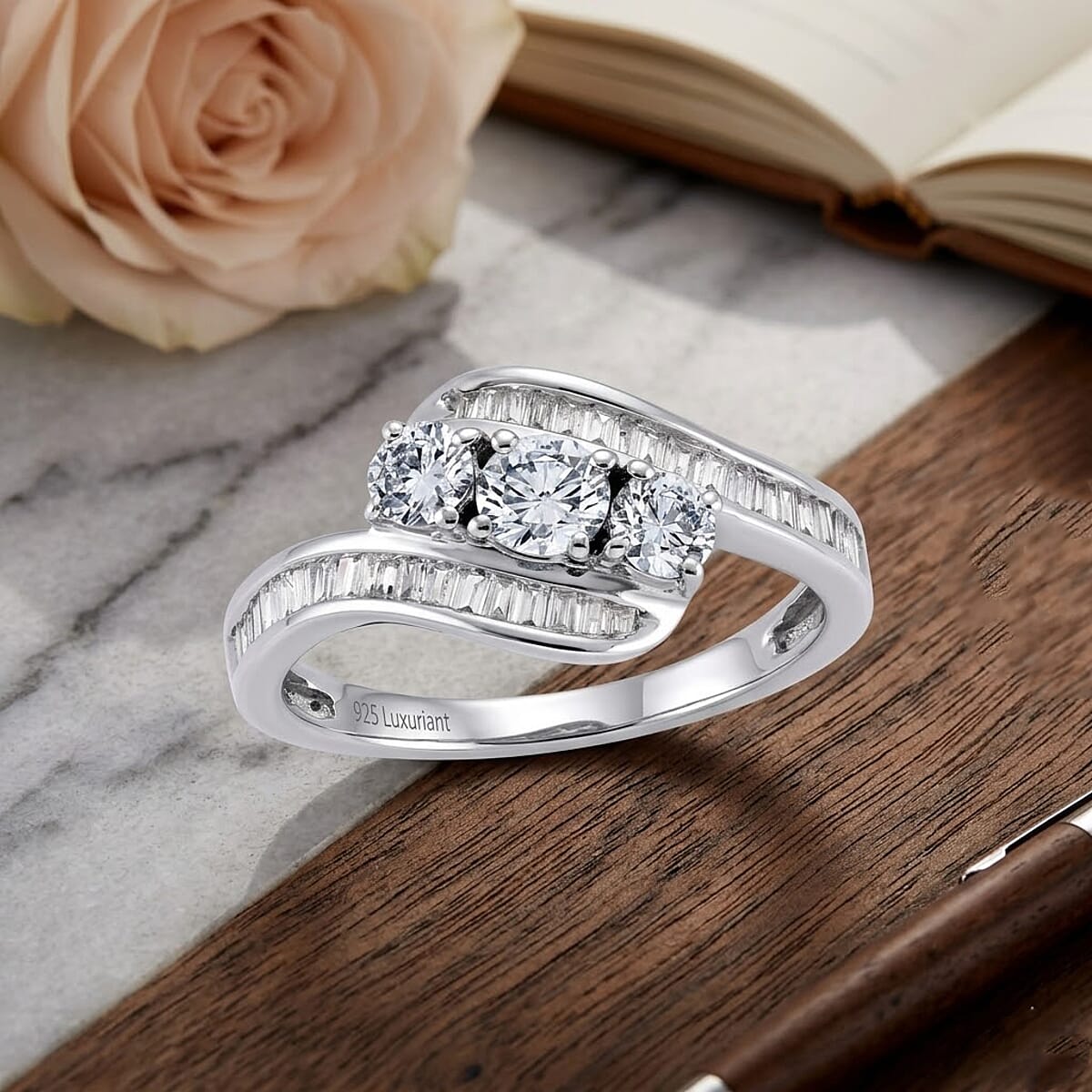 Luxuriant Lab Grown Diamond G-H SI 1.00 ctw Sea Wave Band Ring in Rhodium Over Sterling Silver (Size 7.0) image number 1