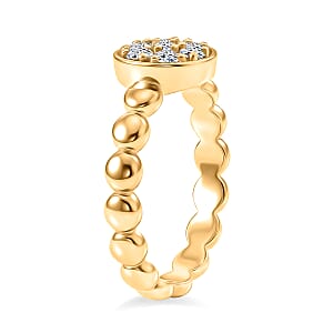 Luxuriant Lab Grown Diamond G-H SI 0.35 ctw Cluster Ring in 18K Vermeil Yellow Gold Over Sterling Silver (Size 7.0)