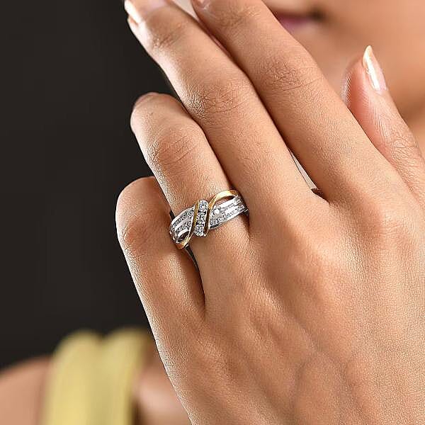 Luxuriant Lab Grown Diamond G-H SI 0.75 ctw Ring in 18K Vermeil YG and Rhodium Over Sterling Silver (Size 5.0)