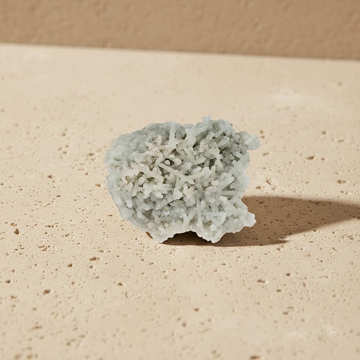 Prehnite XL 11000ctw image number 1