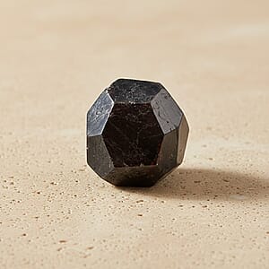 Gem Garnet Faceted L 250ctw