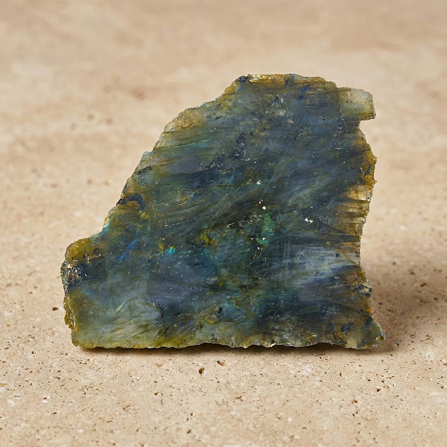 Flat Labradorite M 848 ctw