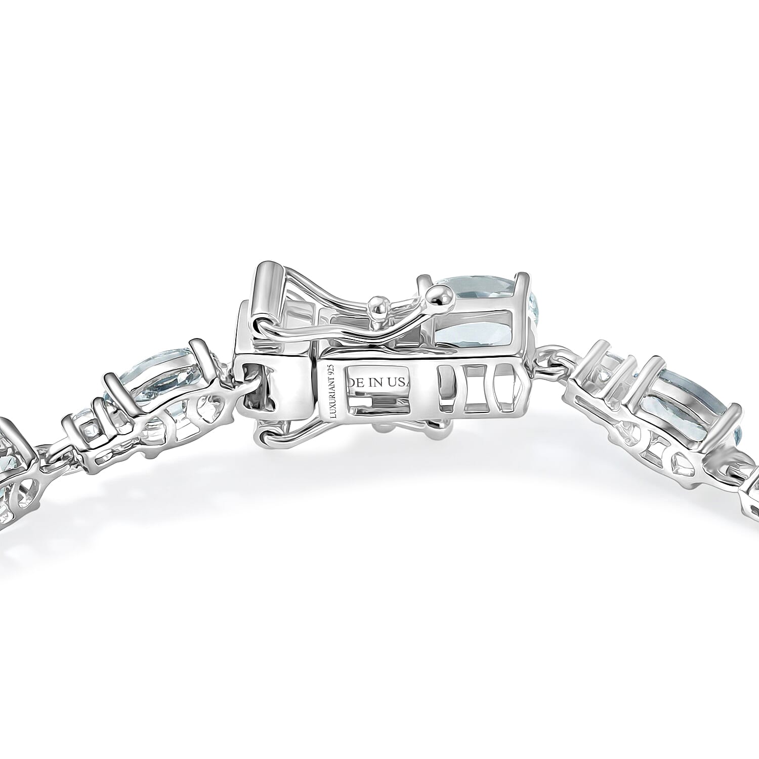 Premium Mangoro Aquamarine and Luxuriant Lab Grown Diamond G-H SI 8.35 ctw Timeless Bracelet in Rhodium Over Sterling Silver (7.25 In)