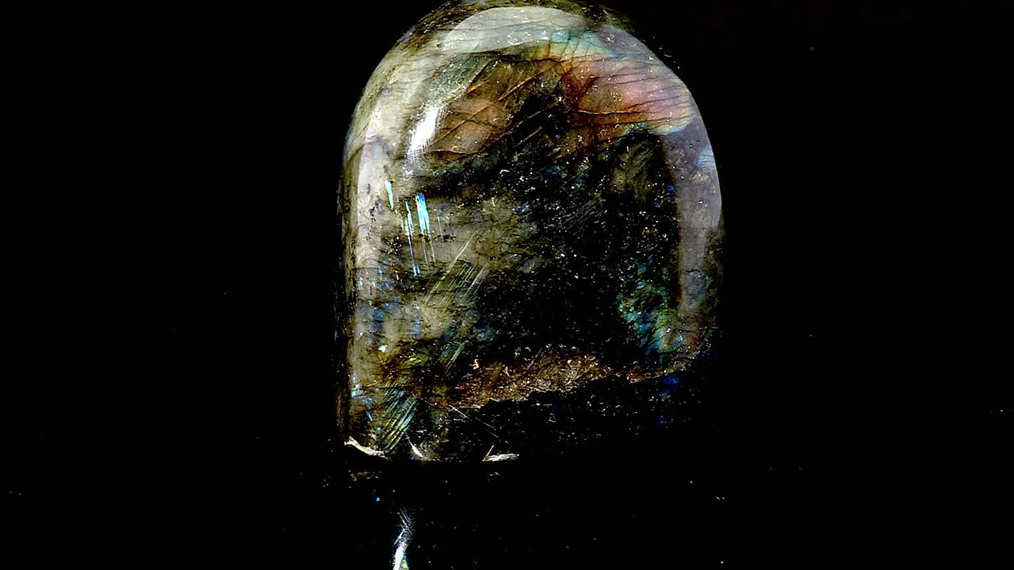 Labradorite L
