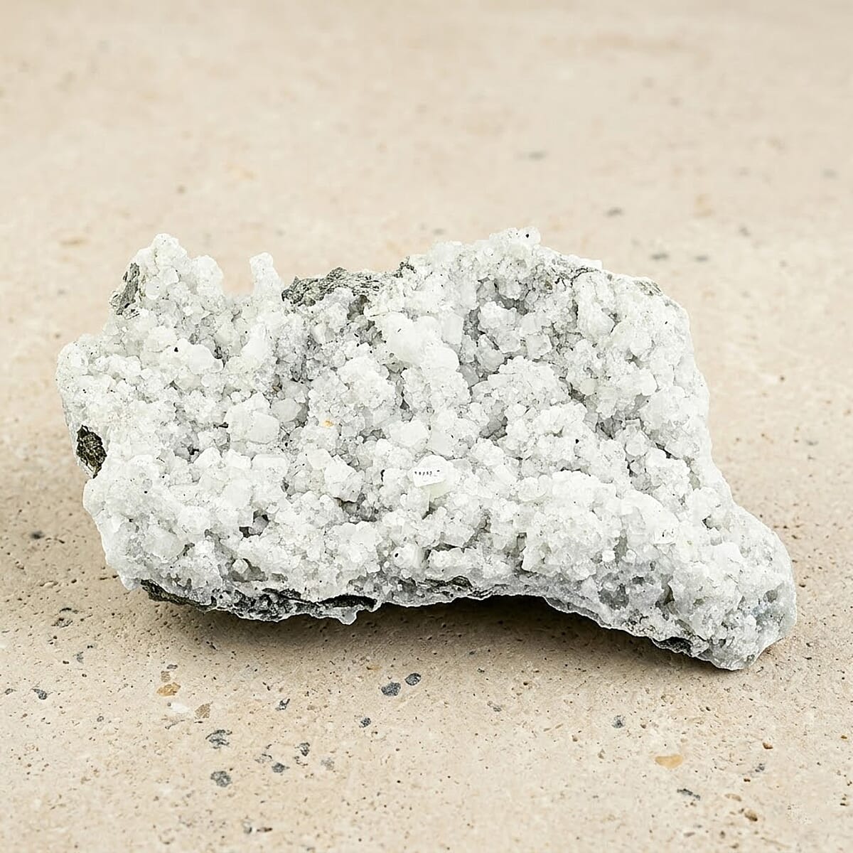 Apophyllite 4XL 77000ctw image number 1