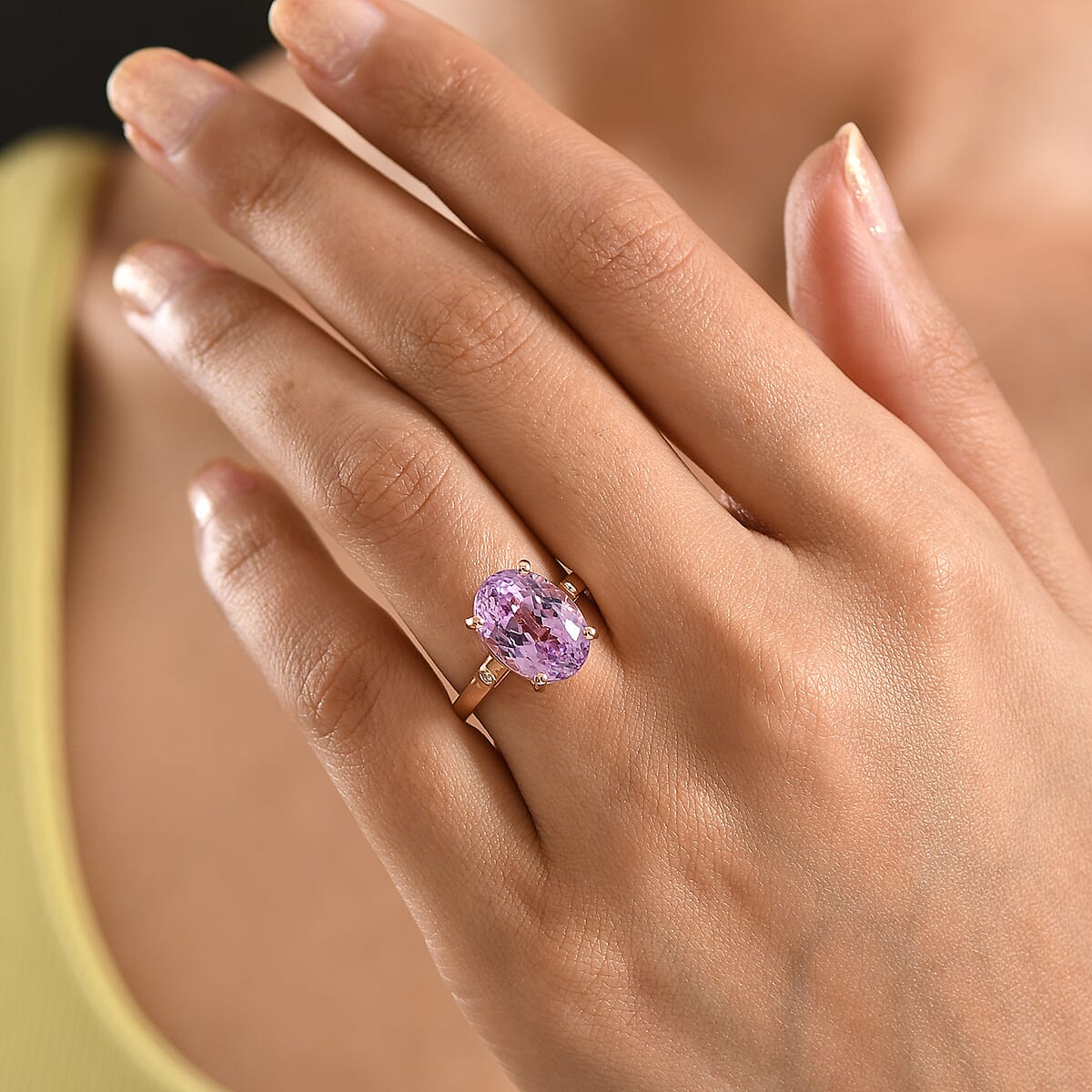 Patroke Kunzite, Luxuriant Lab Grown Diamond (G-H, SI) Ring in 18K Vermeil RG Over Sterling Silver (Size 6.0) 7.70 ctw image number 2