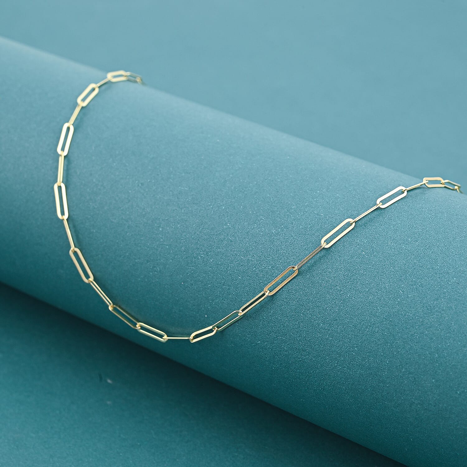 Italian 2mm Paperclip Chain Necklace in 10K Yellow Gold 1.80 Grams (18 Inches) (Ships in 12-15 Business Days)