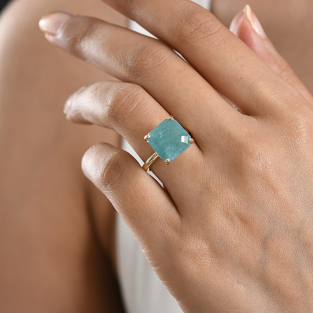 Luxoro Premium Grandidierite 8.60 ctw Ring in 10K Yellow Gold (Size 7.0) image number 2