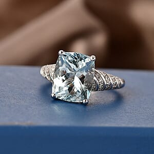 Luxoro Premium Mangoro Santo Aquamarine and Diamond I2 5.35 ctw Ring in 10K White Gold (Size 7.0) 4.28 Grams