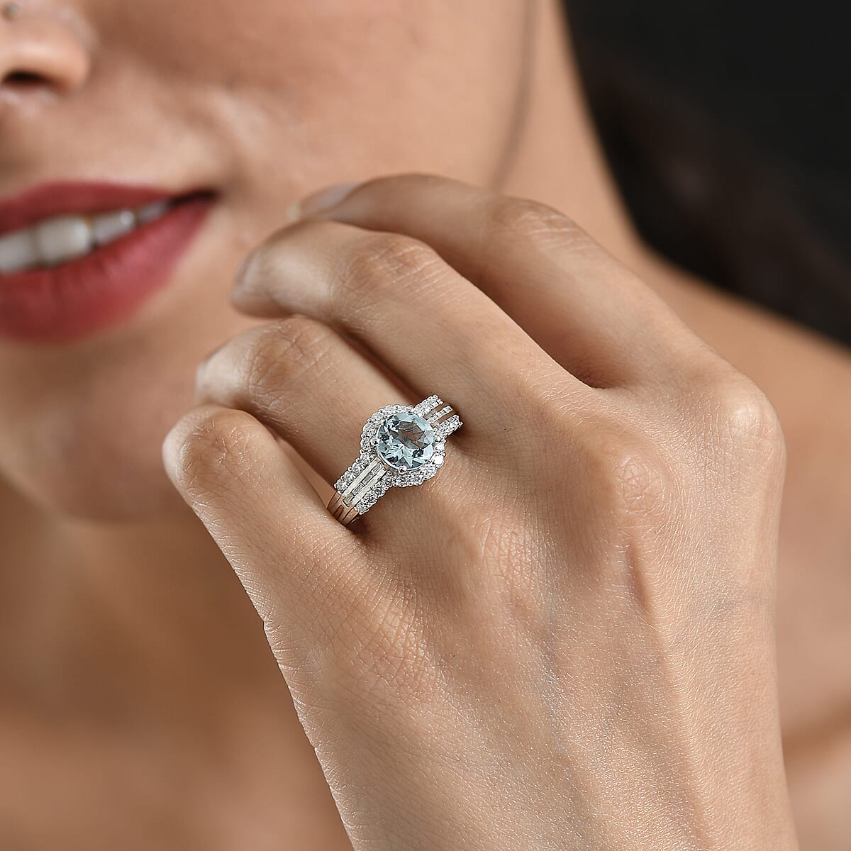 Certified & Appraised D'Joy Premium Mangoro Aquamarine, Moissanite Ring in Rhodium Over Sterling Silver (Size 10.0) (Del. in 10-15 Days) 2.30 ctw image number 2
