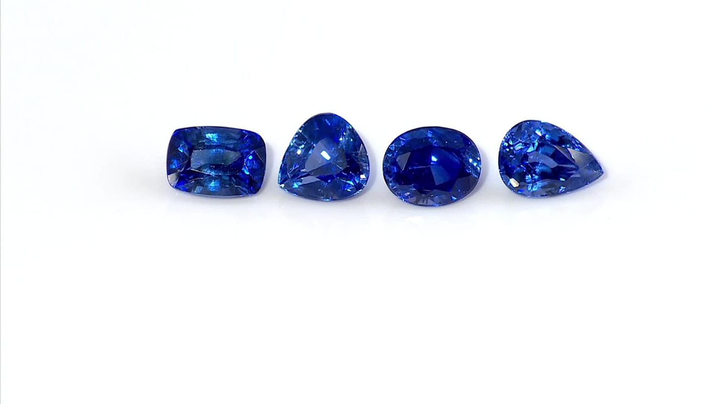 Certified & Appraised AAAA Royal Ceylon Blue Sapphire (Ovl Free Size) 1.40 ctw