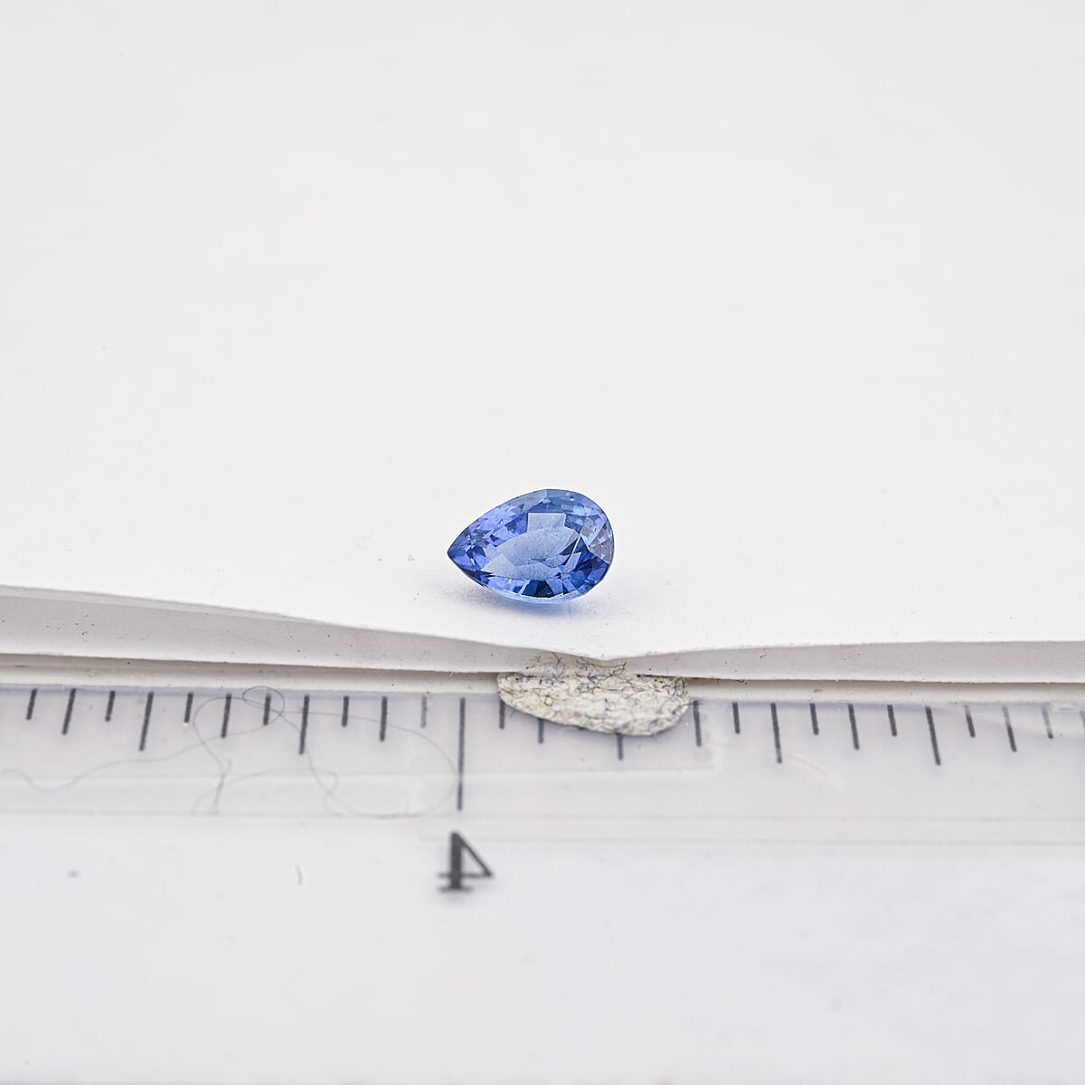 Certified & Appraised AAAA Royal Ceylon Blue Sapphire (Pear Free Size) 1.40 ctw image number 4