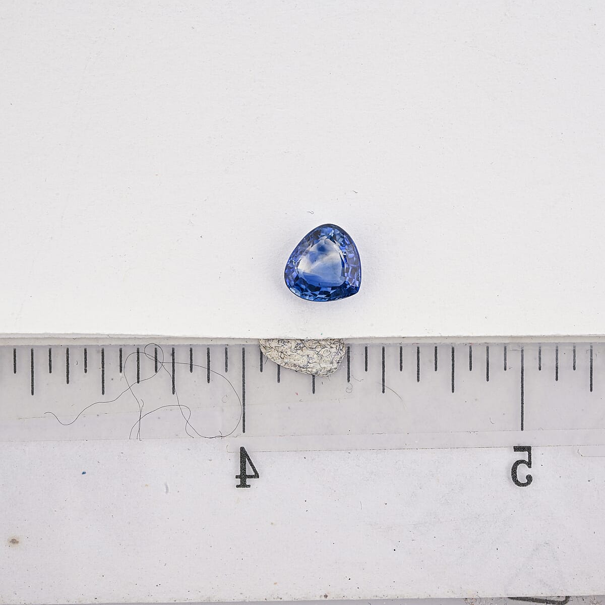 Certified & Appraised AAAA Royal Ceylon Blue Sapphire (Fancy Free Size) 1.40 ctw image number 4