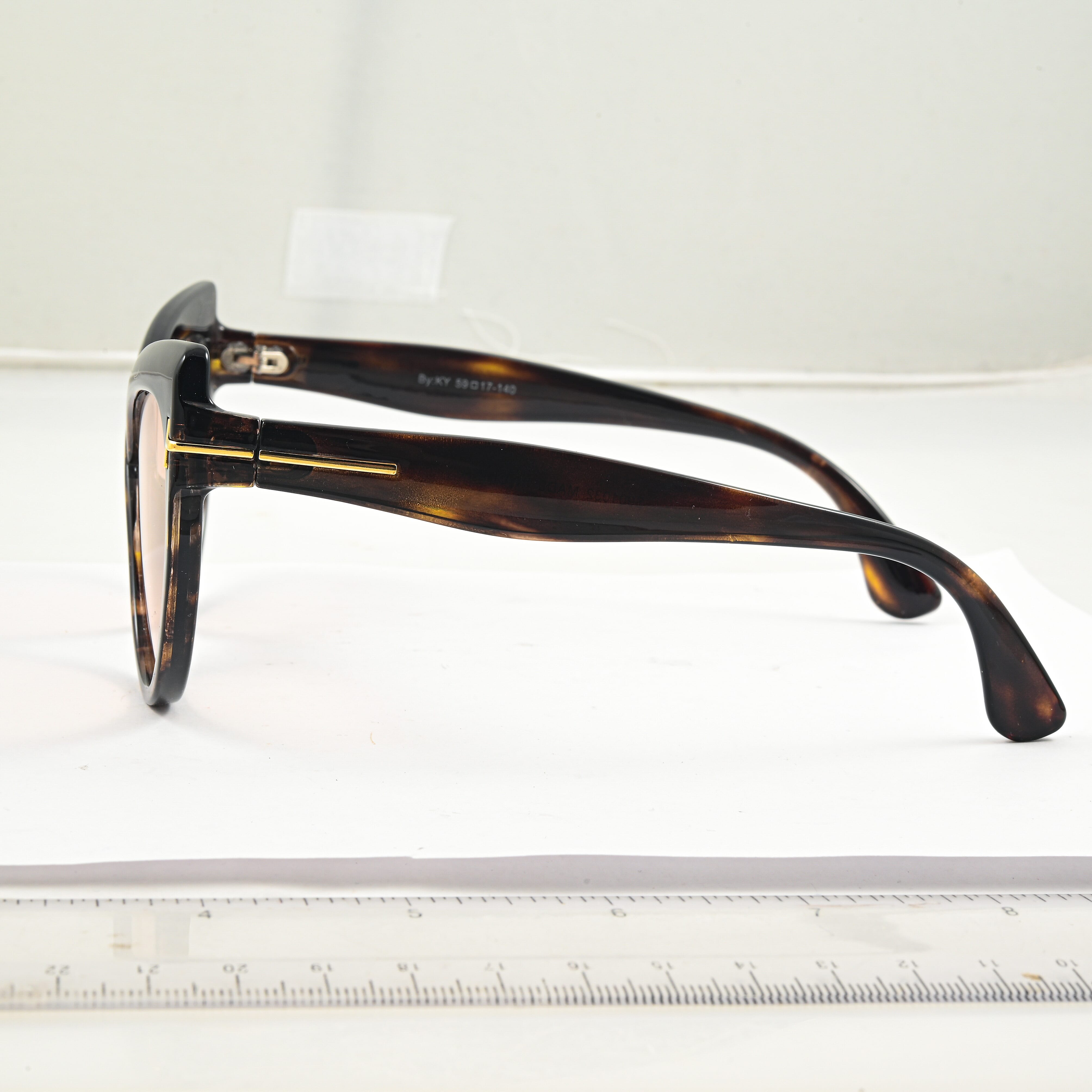 Closeout Black UV400 Cat Eye Sunglasses