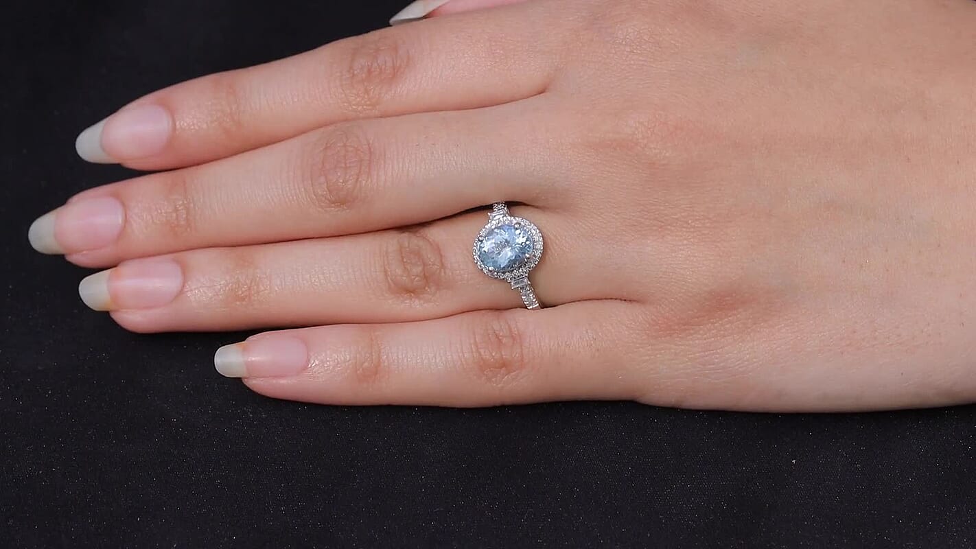 Luxoro 10K White Gold Premium Santa Maria Aquamarine, Diamond (I2) (0.31 cts) Ring (Size 6.0) 2.00 ctw