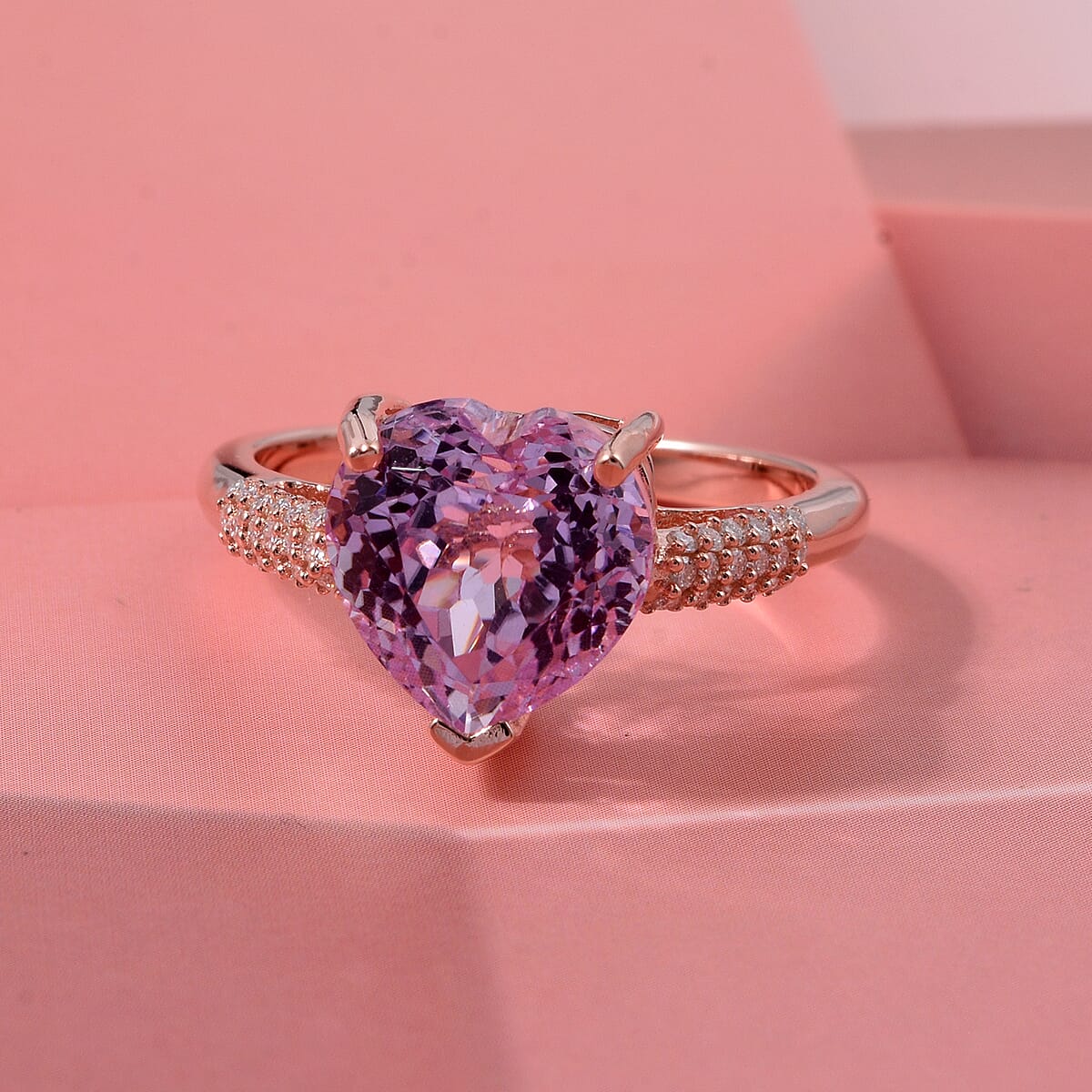 D'Joy AAAA Patroke Kunzite and Moissanite 5.35 ctw Blush of Love Ring in 18K Vermeil Rose Gold Over Sterling Silver (Size 6.0) image number 1