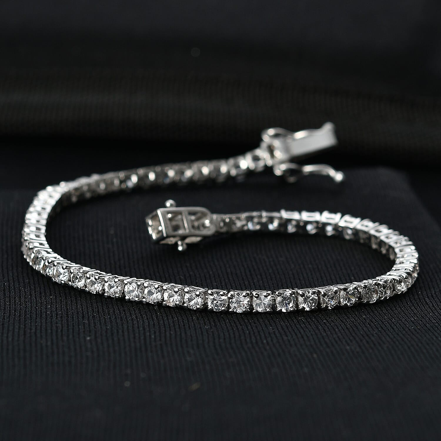 EverTrue Lab Created White Sapphire 6.75 ctw Royal Elegance Bracelet in Platinum Bond (7.25 In)