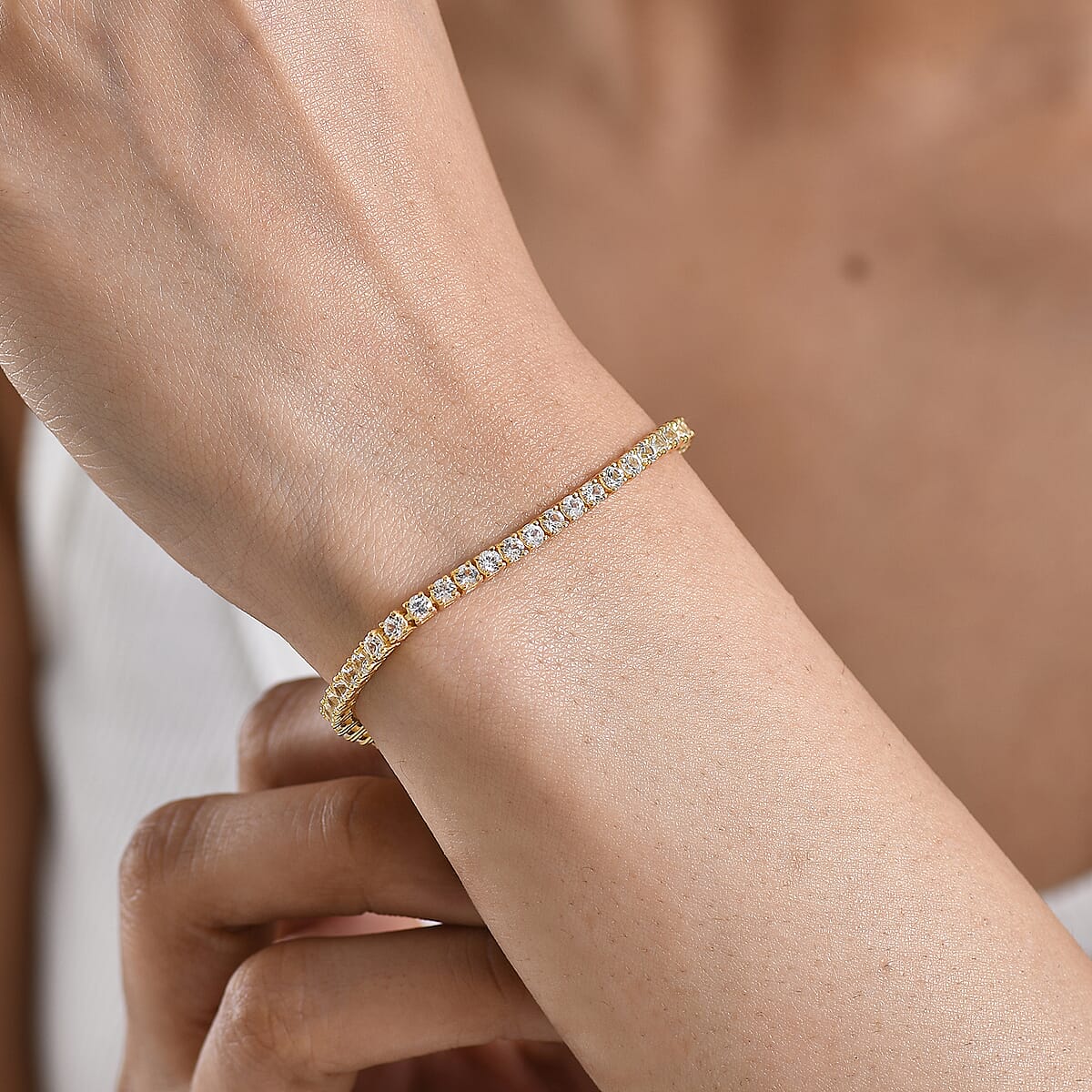 EverTrue Lab Created White Sapphire 7.50 ctw Royal Elegance Bracelet in 18K YG Plated (8.00 In) image number 2