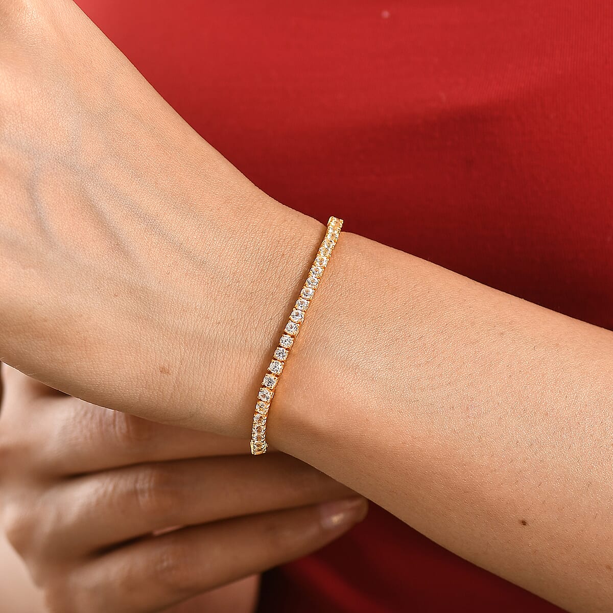 EverTrue Lab Created White Sapphire 6.30 ctw Royal Elegance Bracelet in 18K YG Plated (6.50 In) image number 2