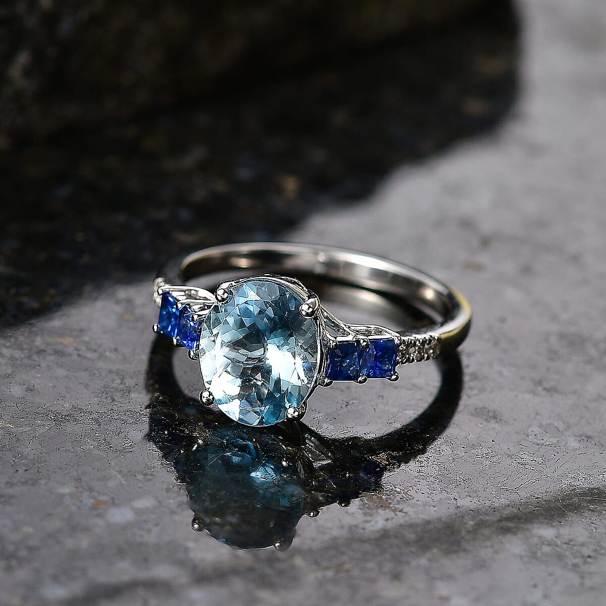 Certified & Appraised Luxoro AAA Santa Maria Aquamarine, Ceylon Sapphire and Diamond I2 2.80 ctw Ring in 10K White Gold (Size 11.0) image number 1