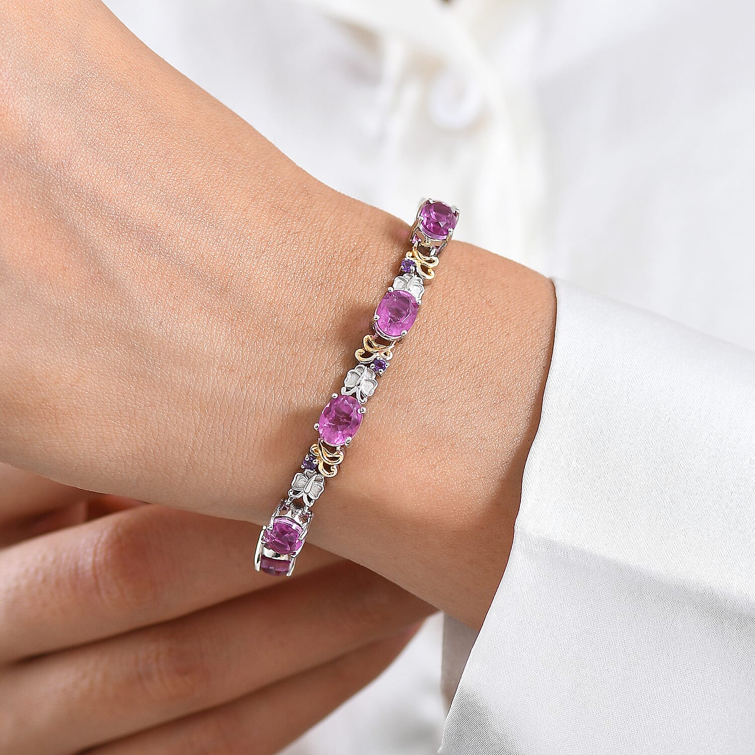 EverTrue African Lilac Quartz (Triplet) and African Amethyst 15.00 ctw Wisteria Bloom Bracelet in 18K YG Plated and Platinum Bo (6.50 In) (Ships in 5-7 Days) 