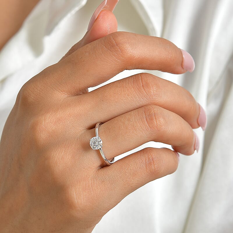 EverTrue Moissanite 0.75 ctw Solitaire Ring in Platinum Bond (Size 8.0)