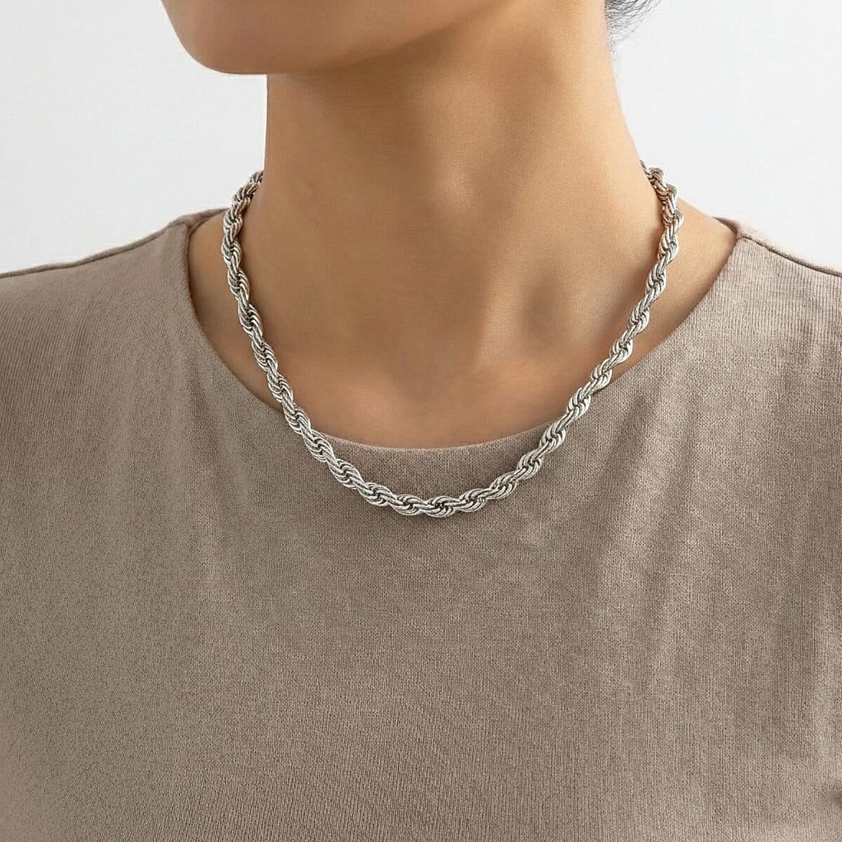 Rope Chain Necklace in Stainless Steel 24 Inches  image number 2