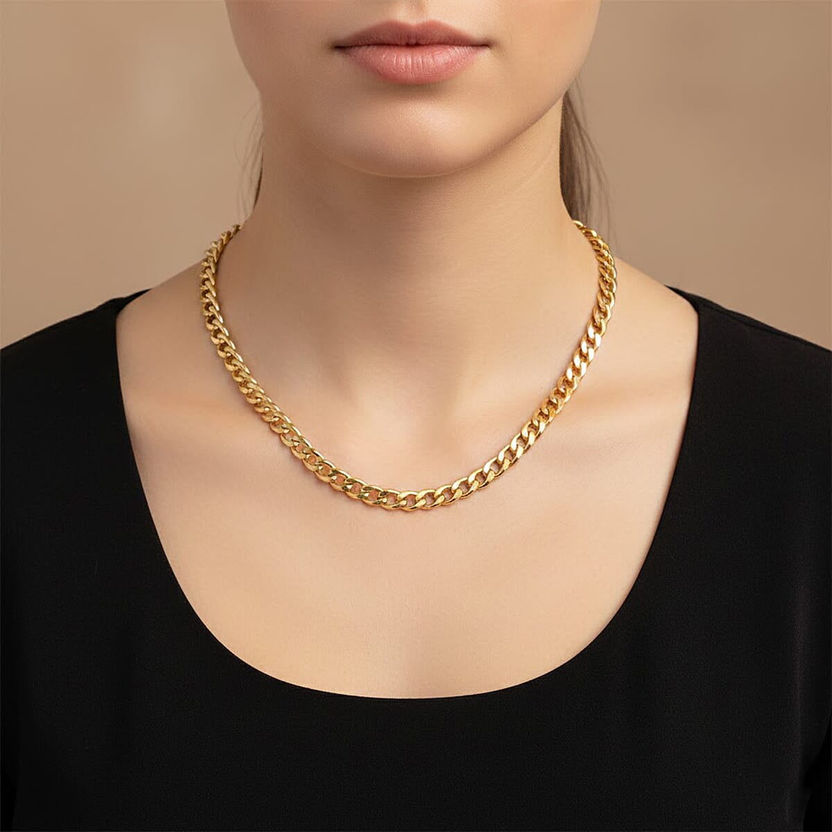 Chain Necklace in ION Plated YG Stainless Steel 22 Inches  image number 1