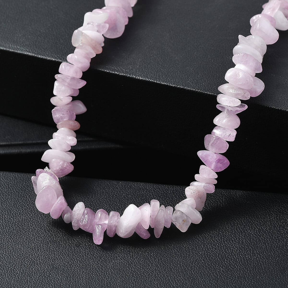 Kunzite 300.00 ctw Chips Necklace (24 Inches) image number 1