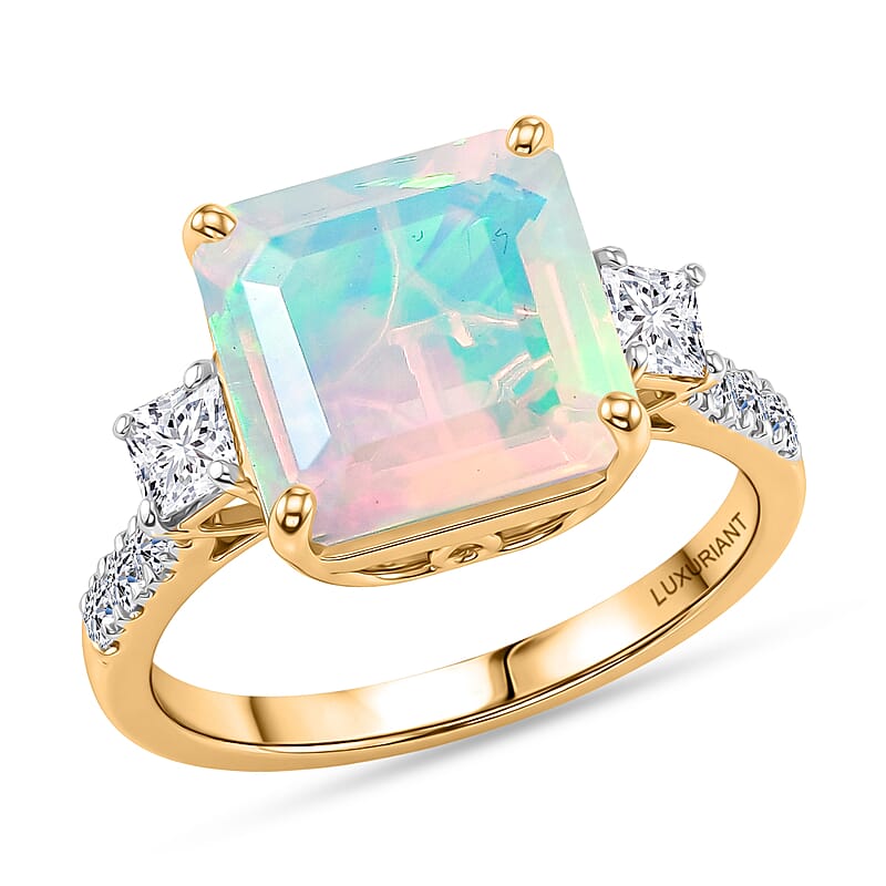 Certified & Appraised AAA Ethiopian Welo Opal and Luxuriant Lab Grown Diamond G-H SI 3.34 ctw Ring in 10K Yellow Gold (Size 12.0)