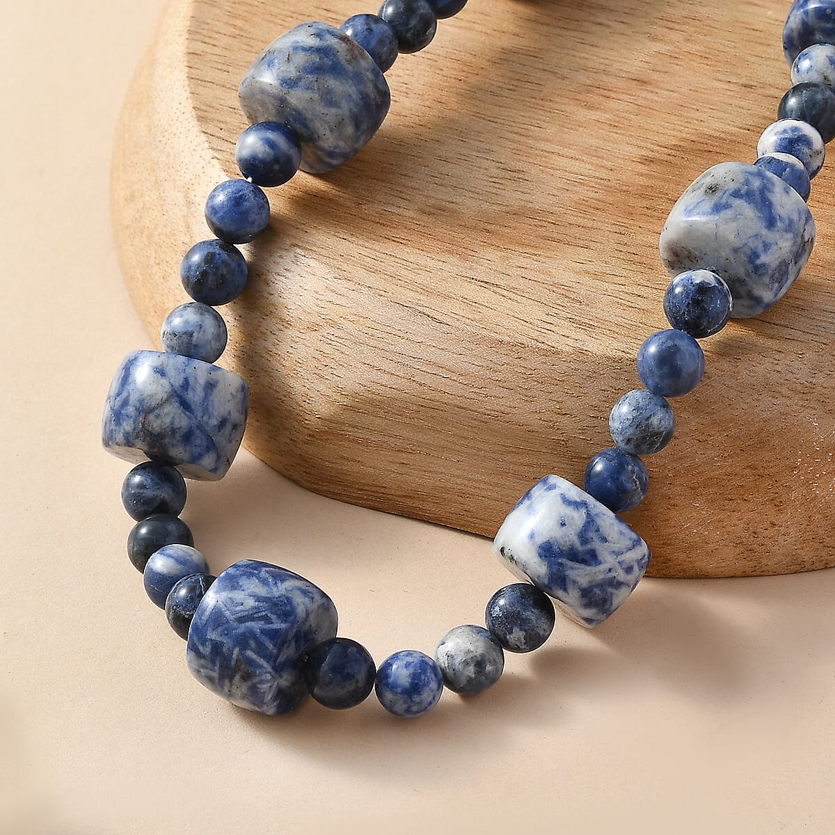 EverTrue Sodalite 355.00 ctw Beaded Necklace in Platinum Bond 18 Inches image number 1