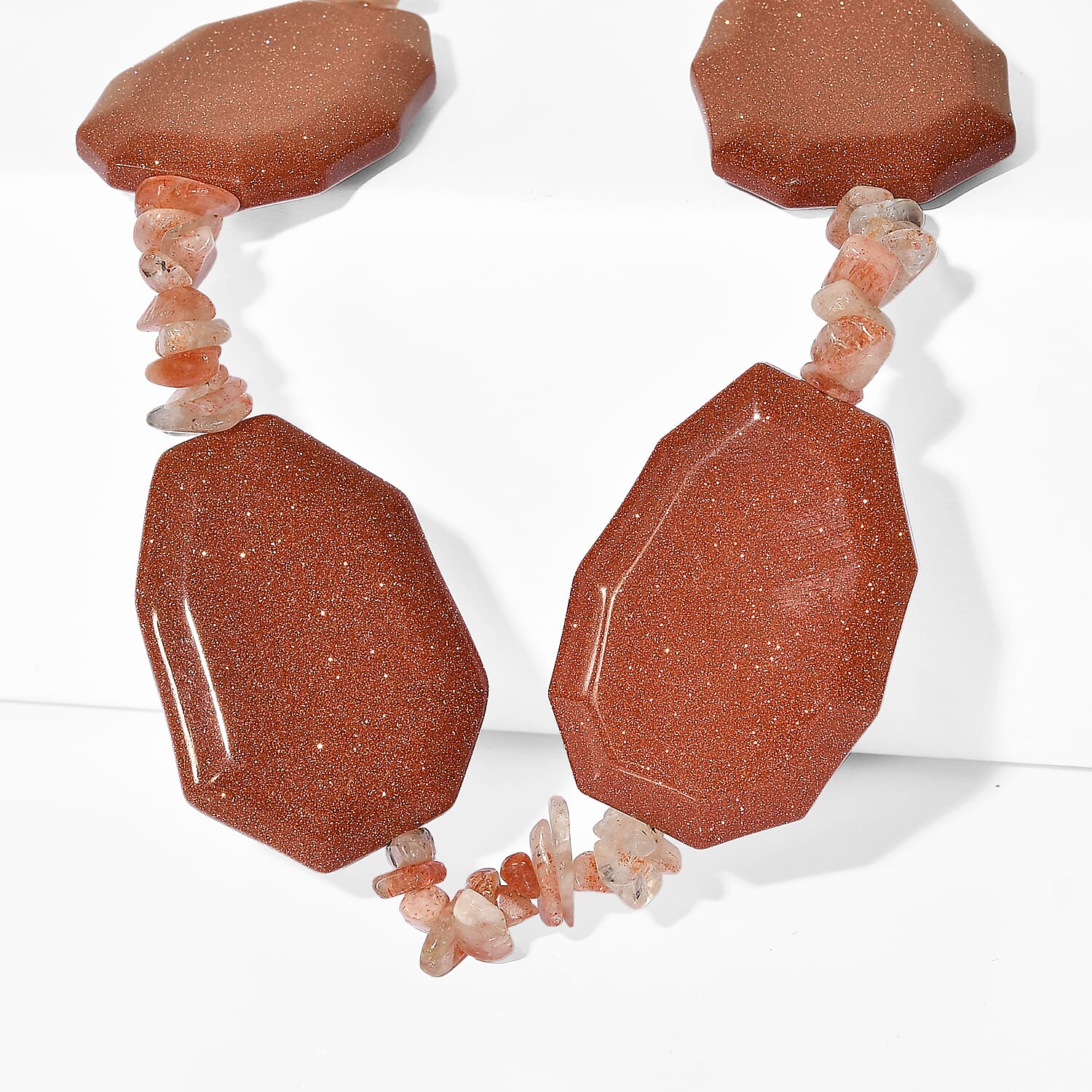 EverTrue Gold Sandstone, Sunstone Necklace (18 Inches) in Platinum Bond 490.00 ctw