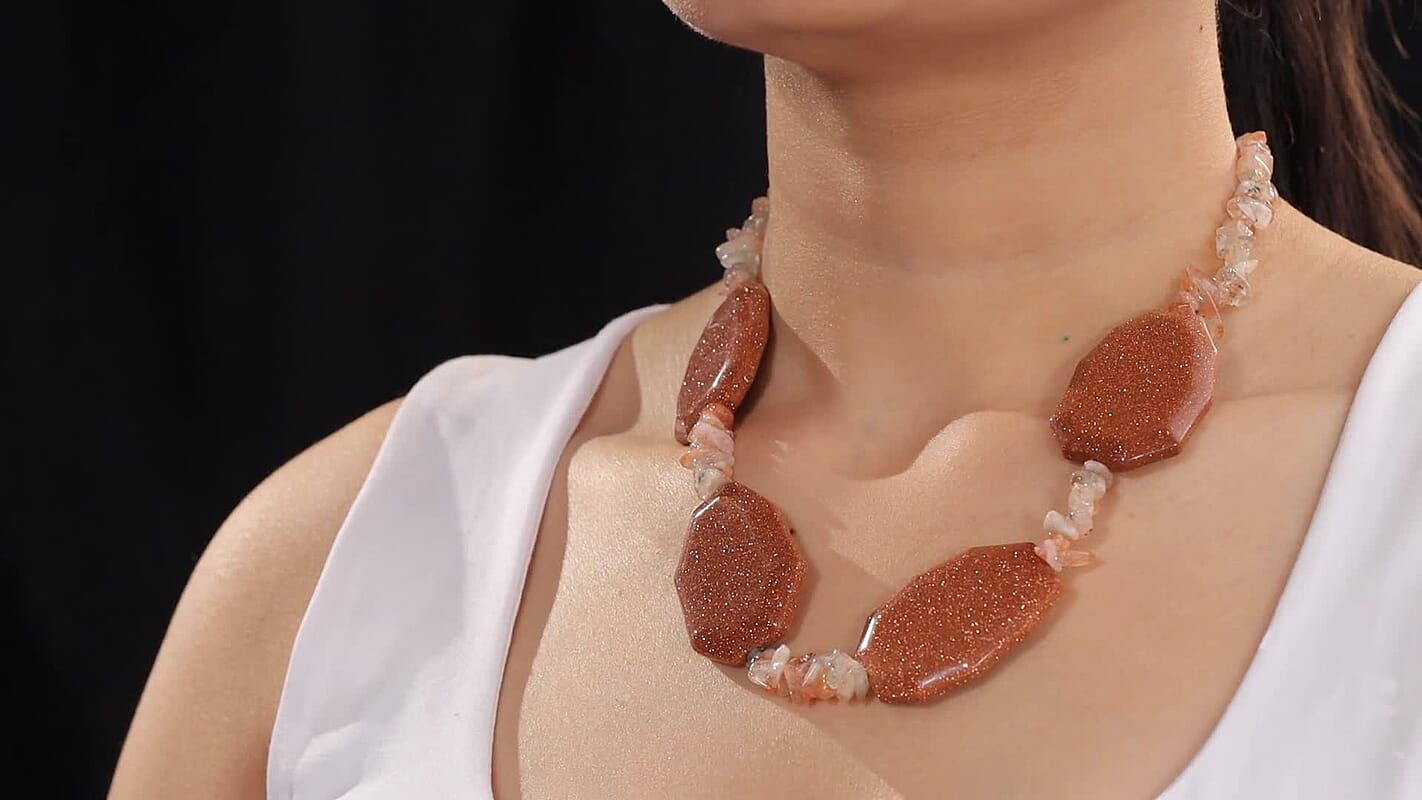 EverTrue Gold Sandstone, Sunstone Necklace (18 Inches) in Platinum Bond 490.00 ctw