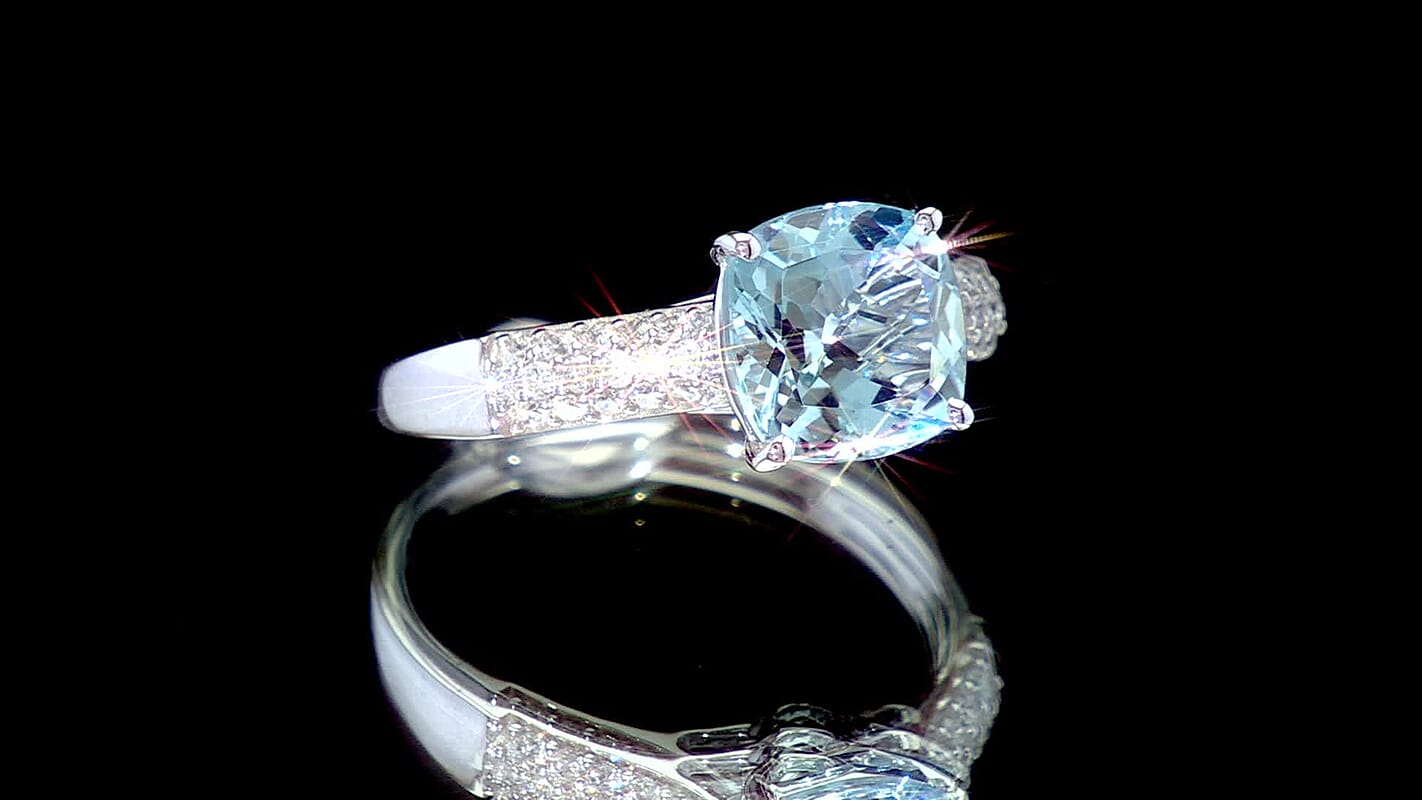 Certified & Appraised 10K White Gold AAA Mangoro Aquamarine, Luxuriant Lab Grown Diamond (G-H, SI) (0.38 cts) Ring (Size 10.0) (Del. in 7-10 Days) 3.06 ctw
