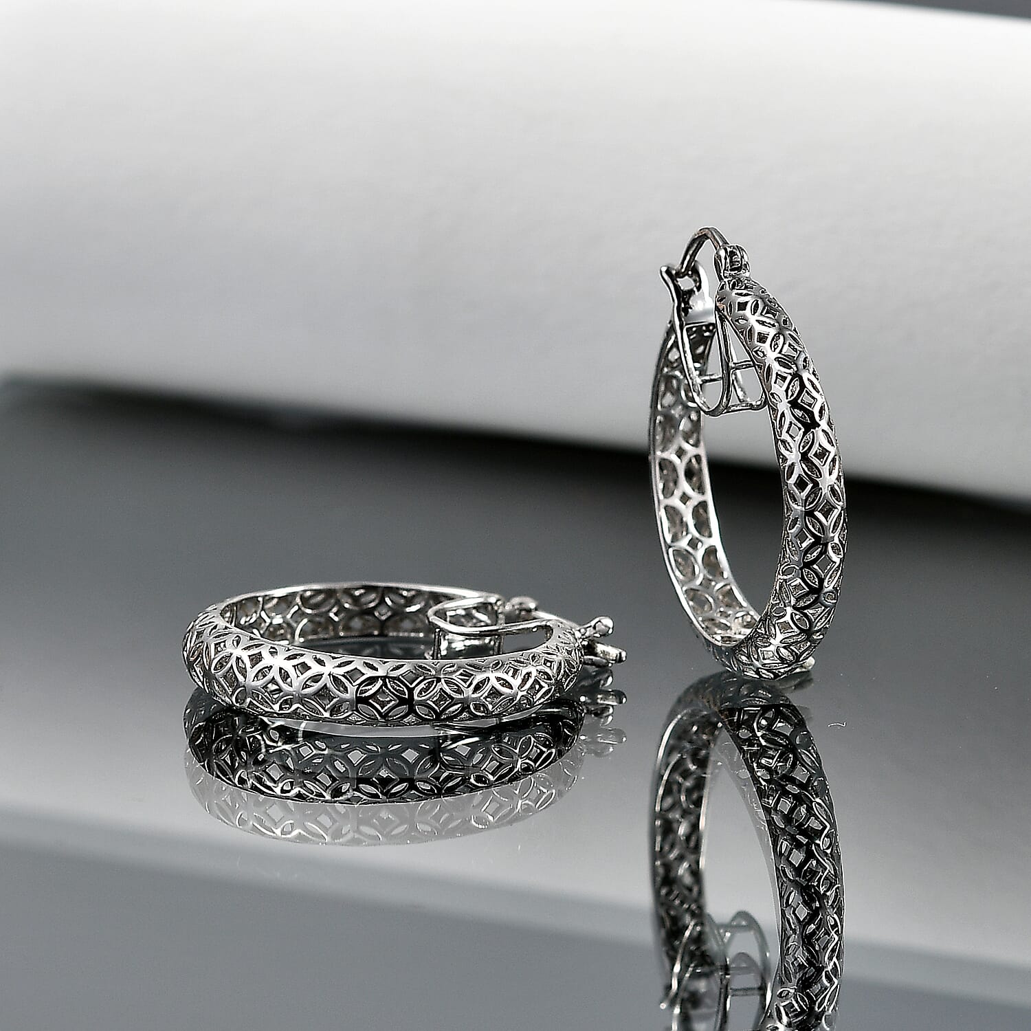 950 Palladium Hoop Earrings 2.50 Grams