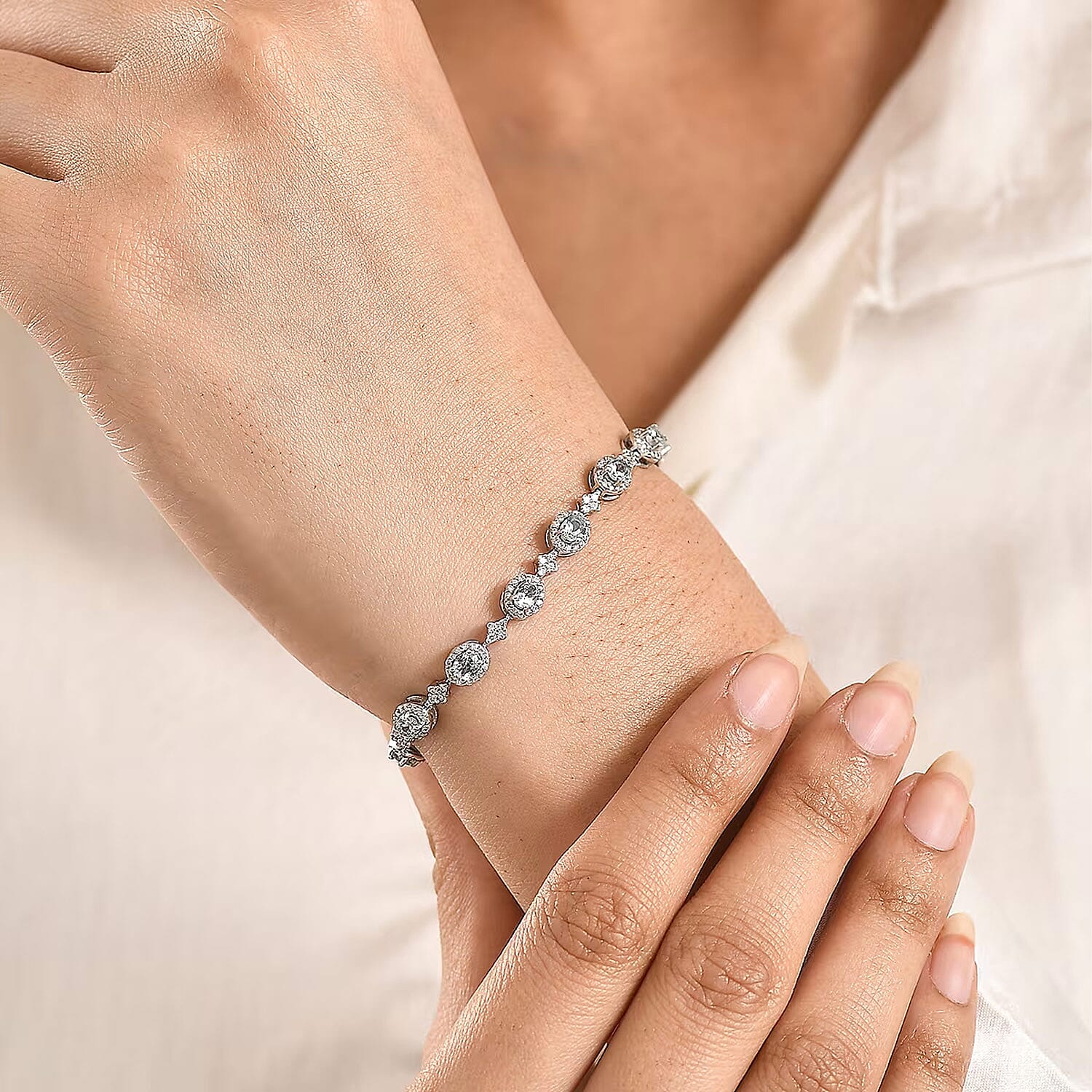 D'Joy Santa Maria Aquamarine and Moissanite 4.85 ctw Ocean Crown Bracelet in Rhodium Over Sterling Silver (7.25 In)