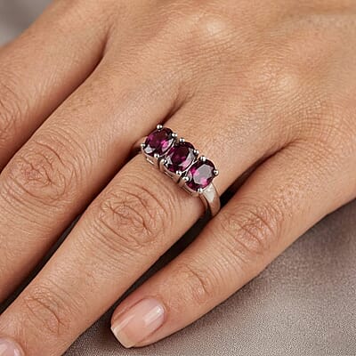 D'Joy AAA Radiant Ember Garnet 1.70 ctw Timeless Royal Trio Ring in Rhodium Over Sterling Silver (Size 7.0)