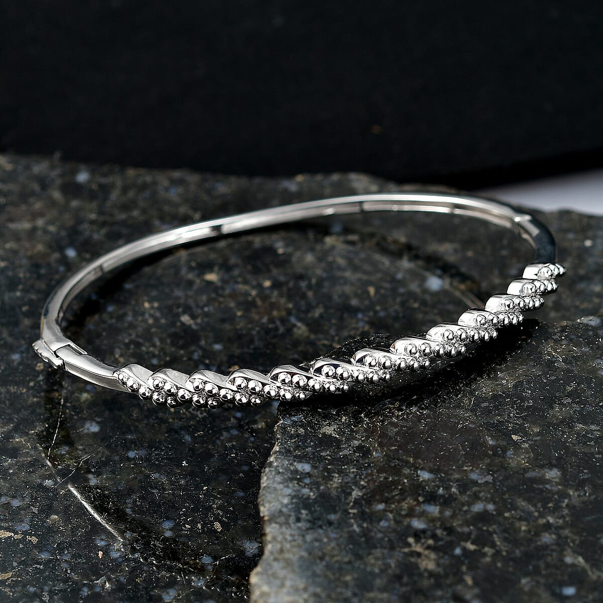 D'Joy Golden Harmony Bangle Bracelet in Platinum Over Sterling Silver (8.00 In) 13.85 Grams image number 1
