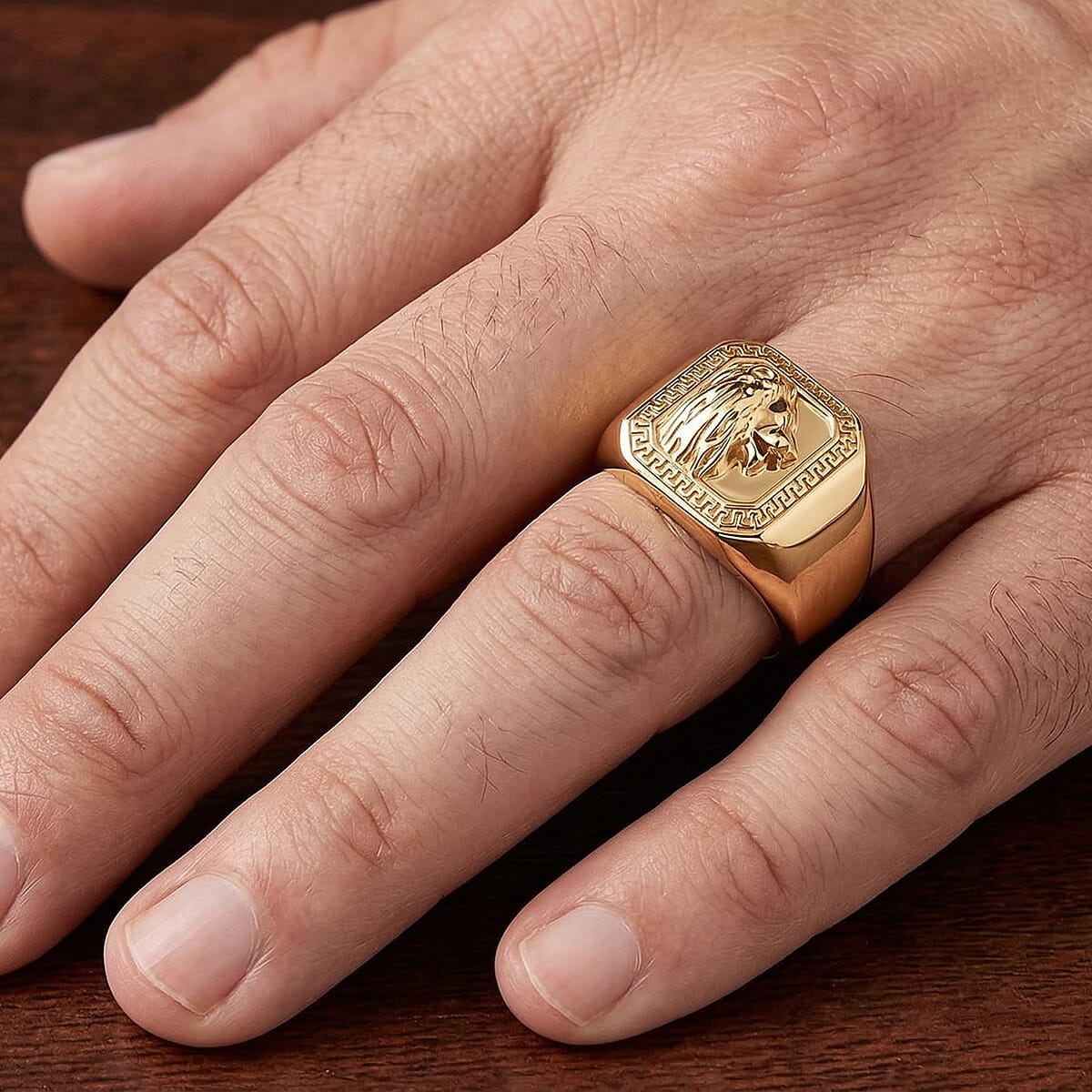 D'Joy Men's Ring in 18K Vermeil Yellow Gold Over Sterling Silver (Size 10.0) 12.40 Grams image number 2